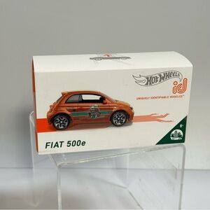 Fiat 500e Die-Cast Car
